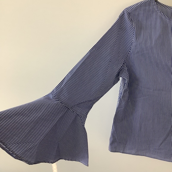 Floral embroidery blue white stripe blouse bell sleeve - Picture 6 of 8